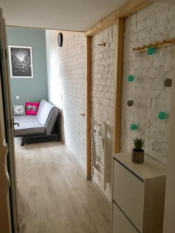 Apartament Zelazna 바르샤바 폴란드